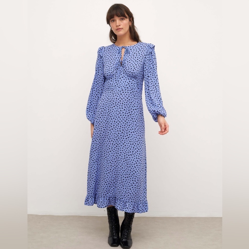 NWOT Nobody’s Child Lila Midi Dress Blue Black Fruit Motif Size 2 - Picture 2 of 7